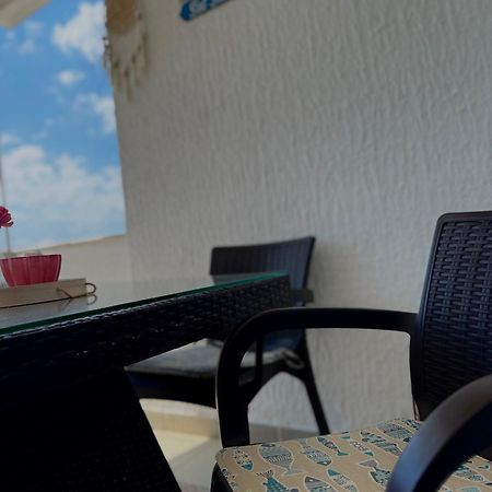 Pine&Sea Beach Retreat Sveti Stefan Extérieur photo
